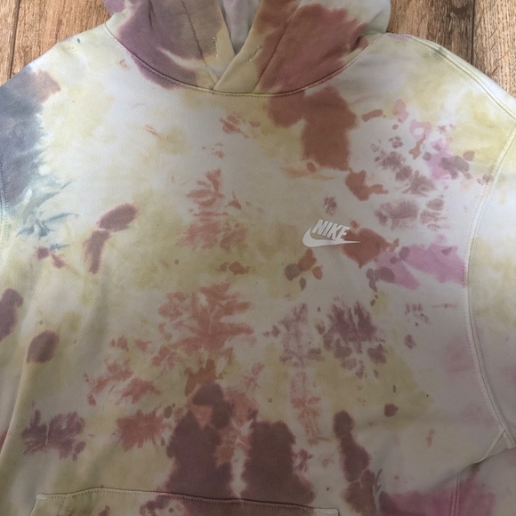 Nike tie dye sweatshirt - Picture 2 of 3